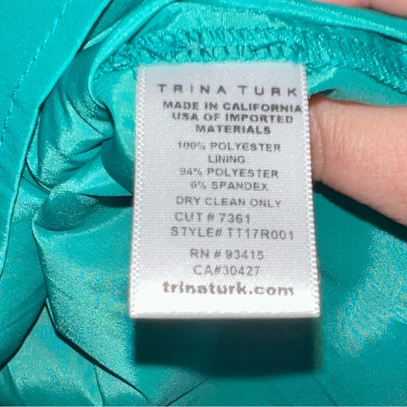 Trina Turk Women’s Emerald Green Lace Bell Sleeve Dress Size Medium Made in USA - Picture 5 of 8